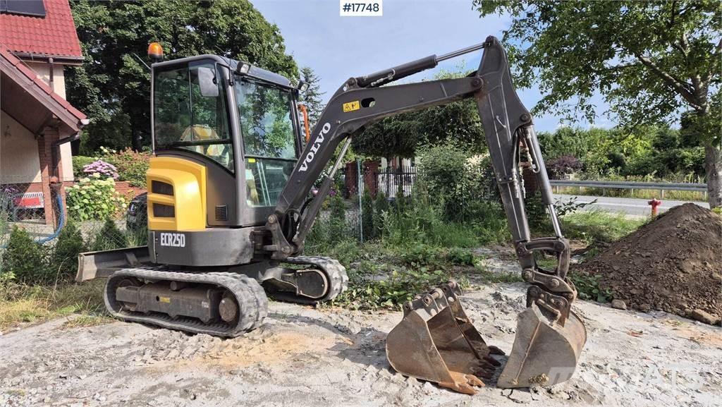 Volvo ECR25D Mini bageri <7t