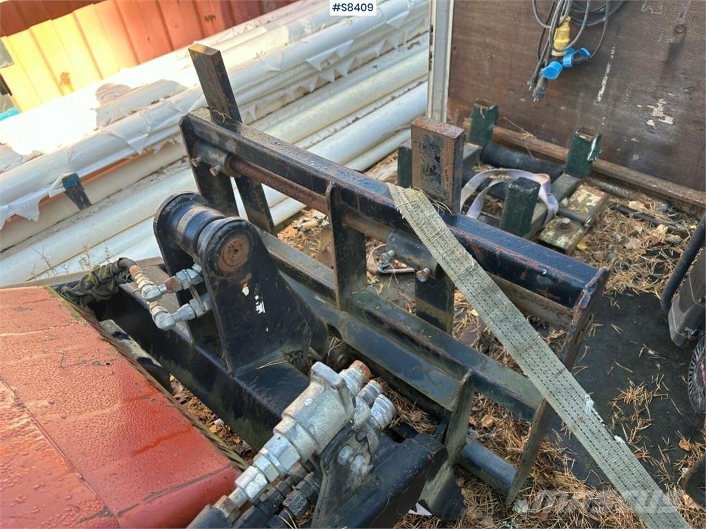 Ditch Witch SK650 Skid steer mini utovarivači