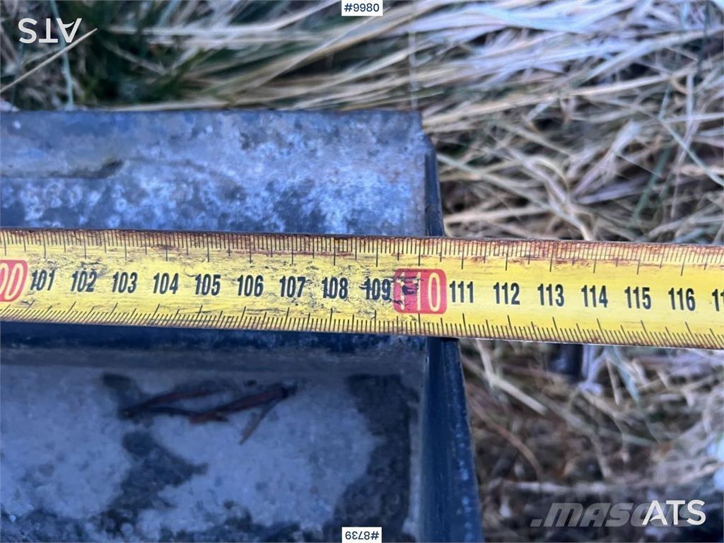 Fjärås 250-1100 Posipači soli i pijeska