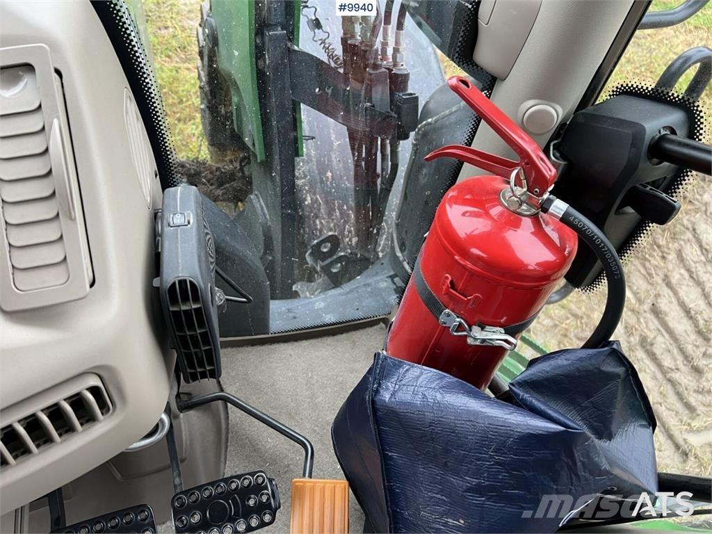 John Deere 6155 R Traktori