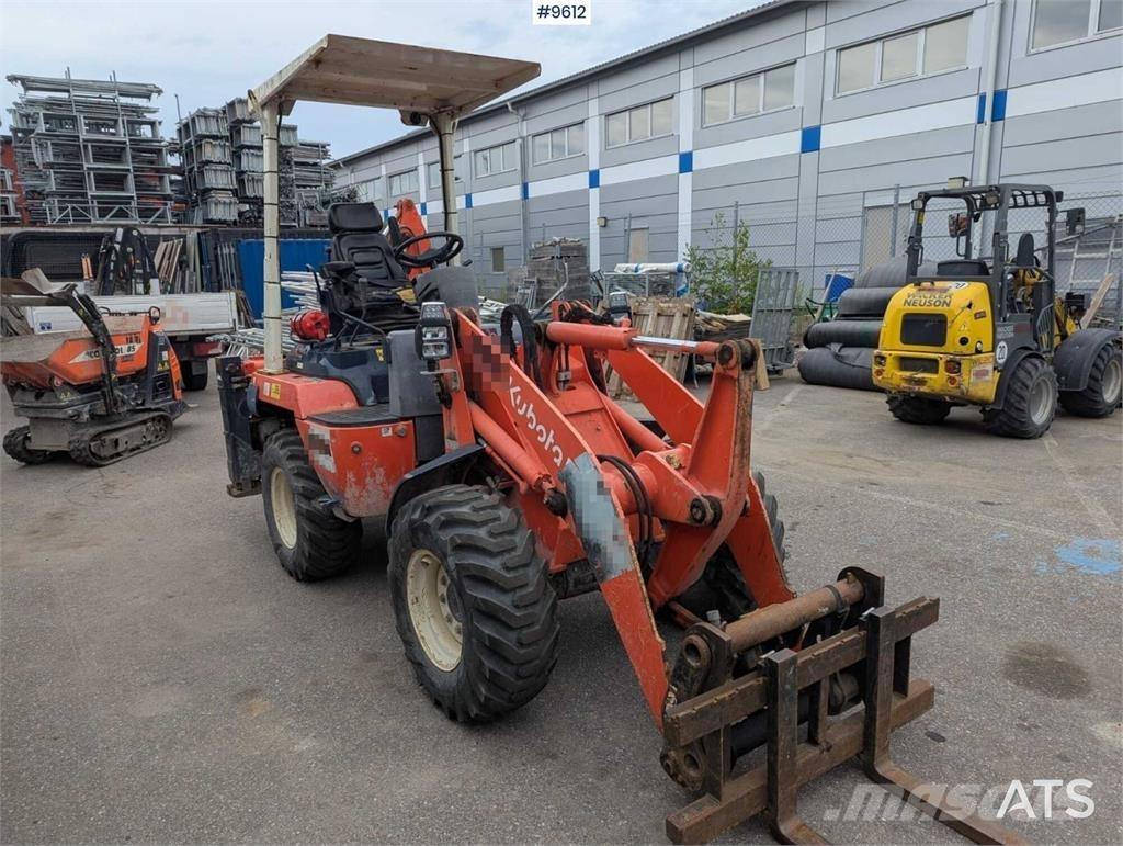 Kubota backhoe loader Utovarni rovokopači