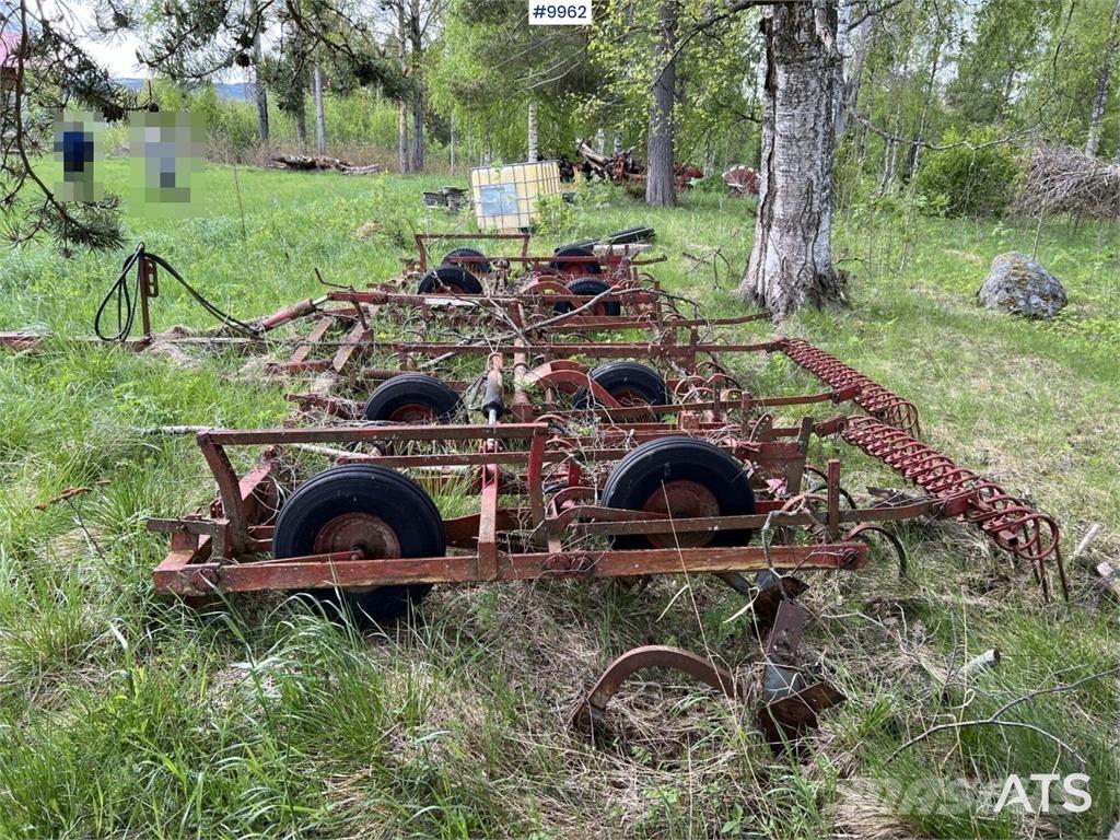 Lilla Harrie HJH610-3 Drugi strojevi i priključci za obradu zemlje