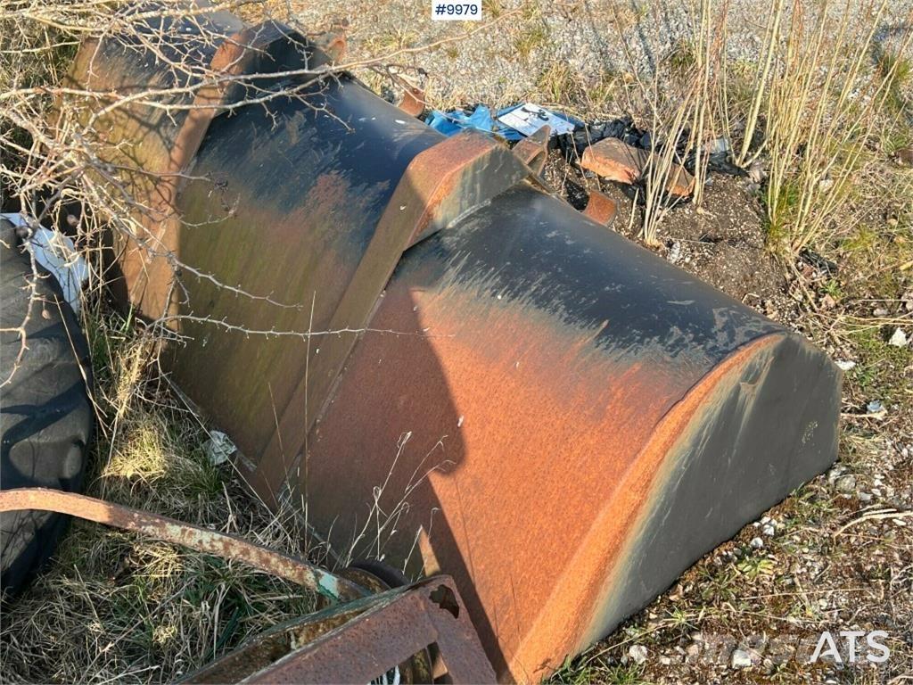 Massey Ferguson 203 Traktori