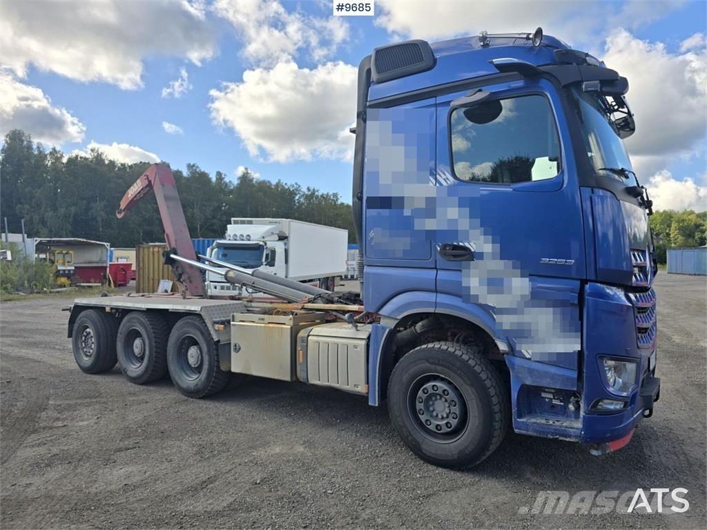 Mercedes-Benz Arocs Rol kiper kamioni s kukama za dizanje