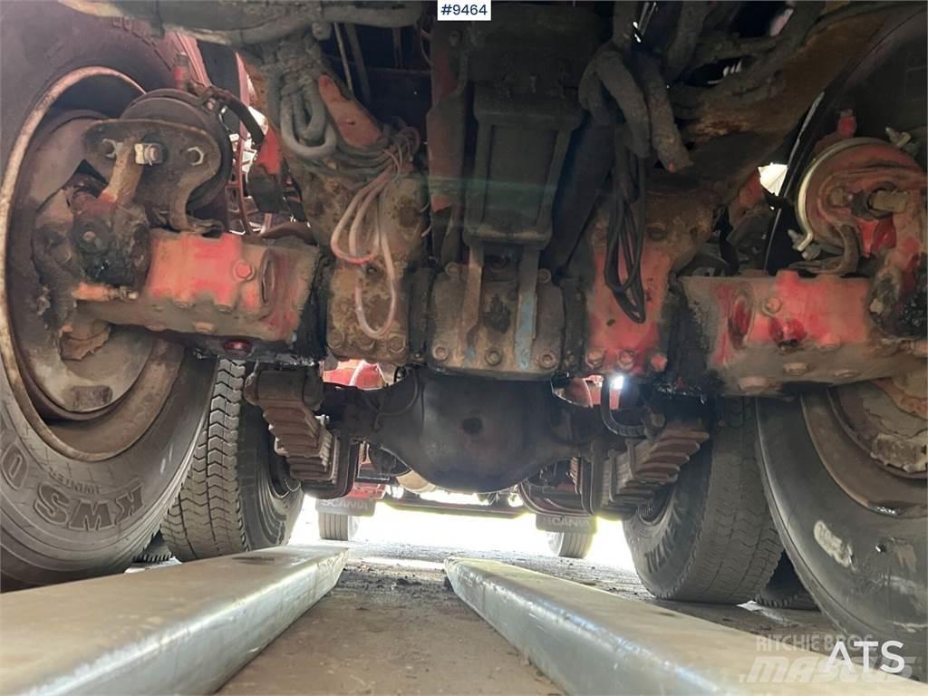 Scania R143 Rol kiper kamioni s kukama za dizanje