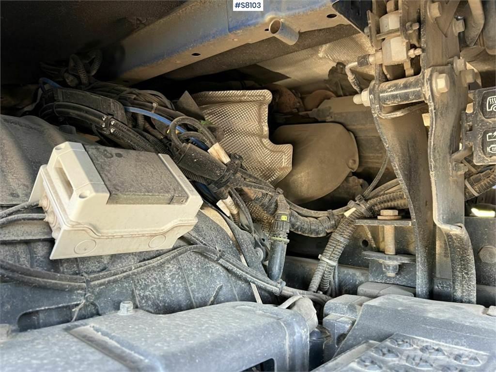 Scania R580 Rol kiper kamioni s kukama za dizanje