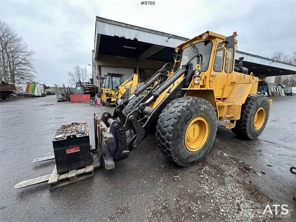 Volvo BM 4400 Buldožeri na kotačima