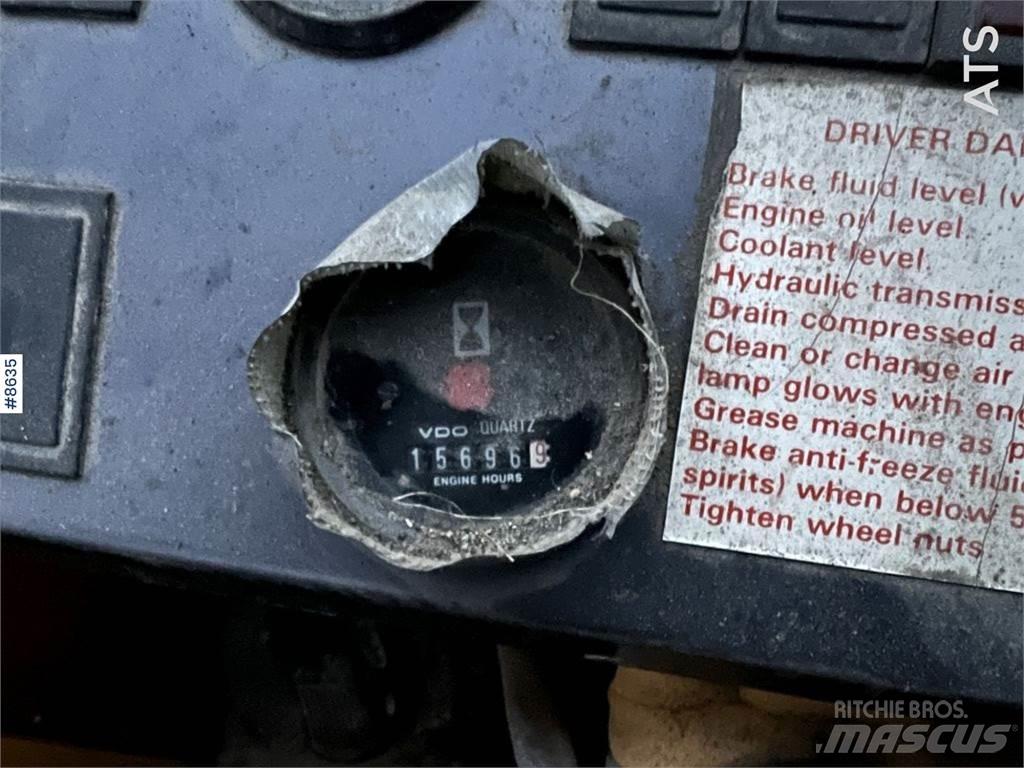 Volvo BM L120 Buldožeri na kotačima