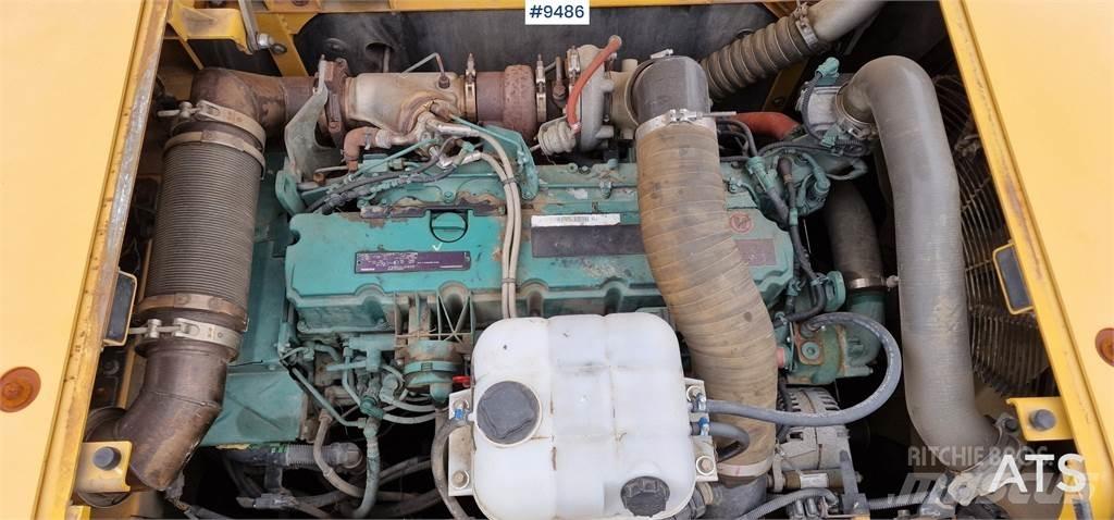 Volvo EC300DL Bageri gusjeničari