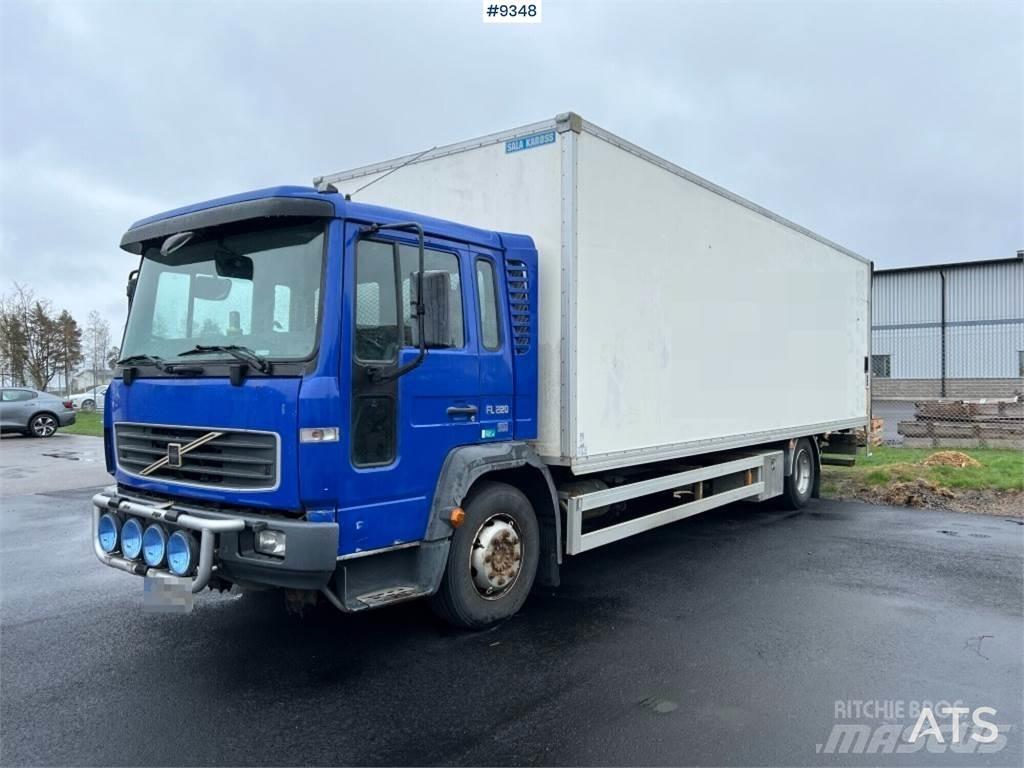 Volvo FL6 4X2 Sanduk kamioni
