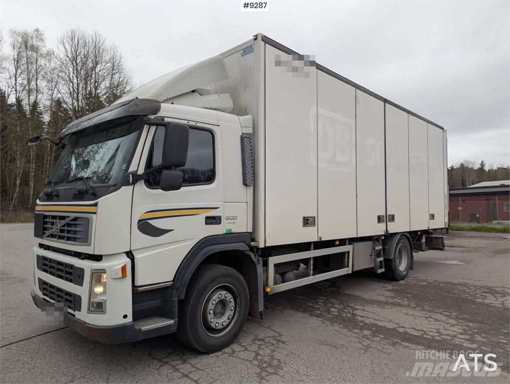 Volvo FM 300 4X2 Sanduk kamioni