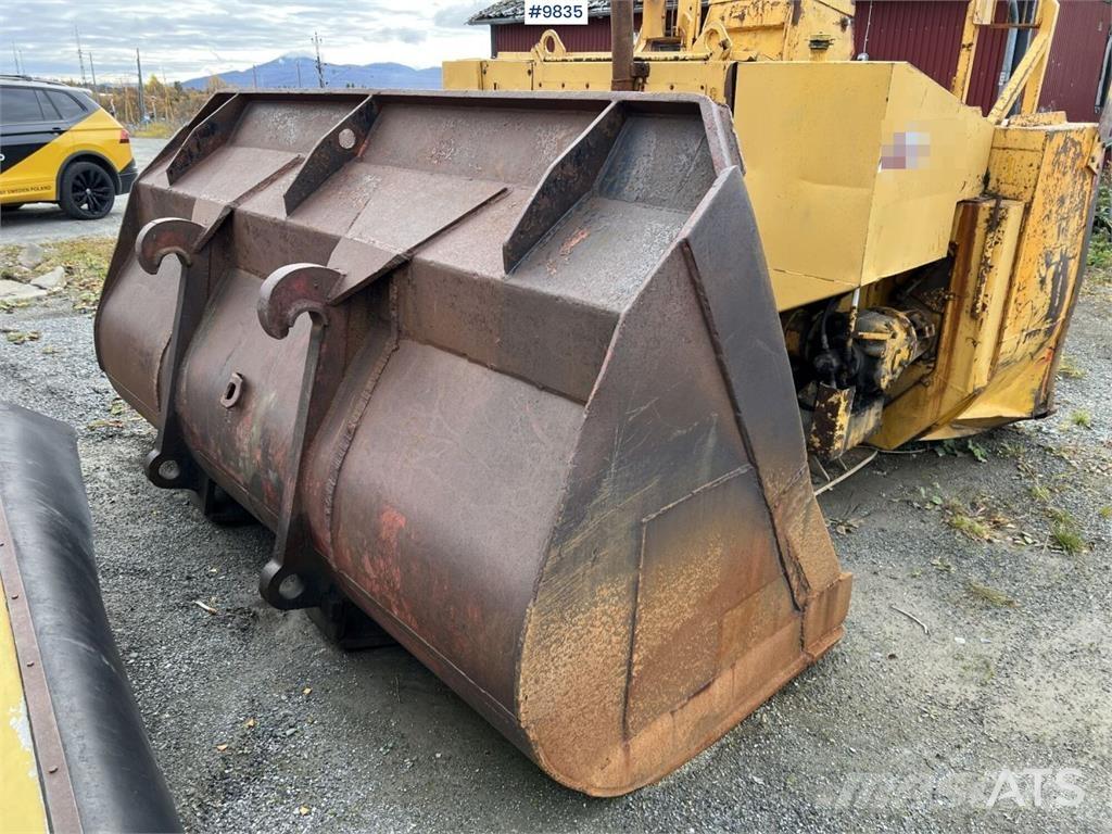 Volvo L180C Utovarivači na kotačima