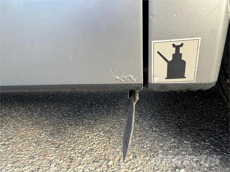 MAN NEOPLAN Autobusi za putovanje