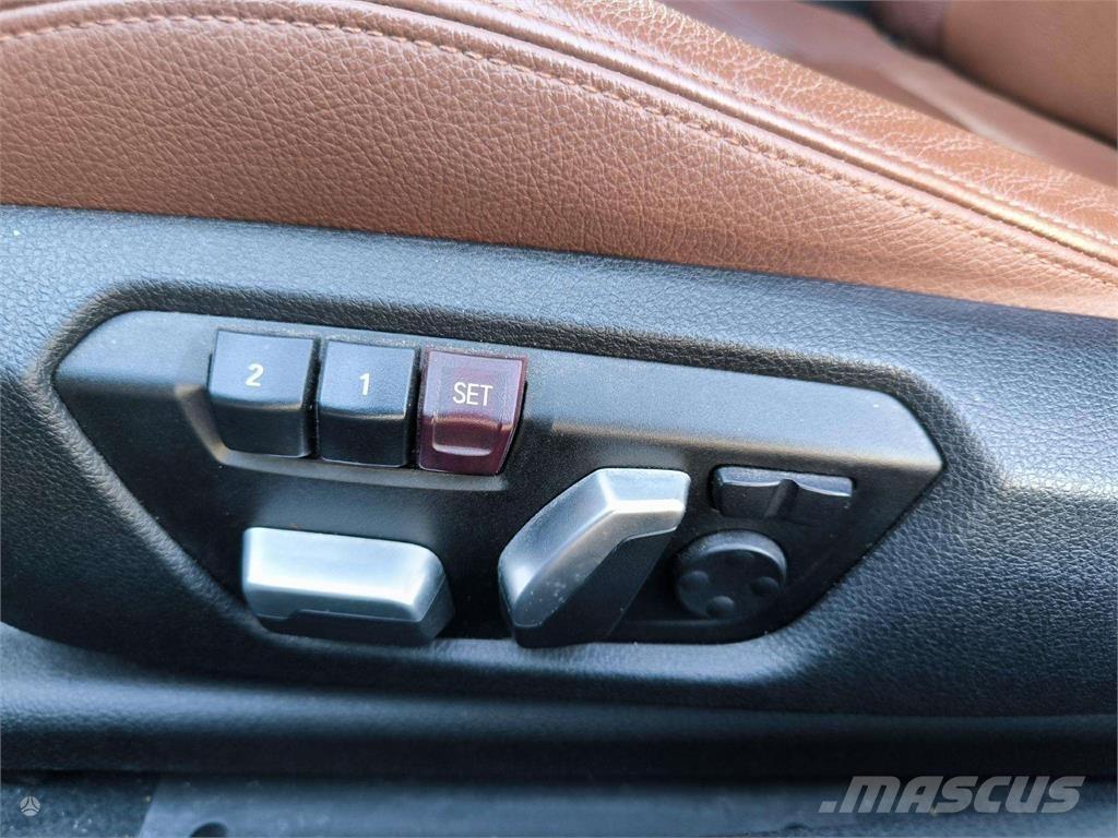 BMW  Automobili