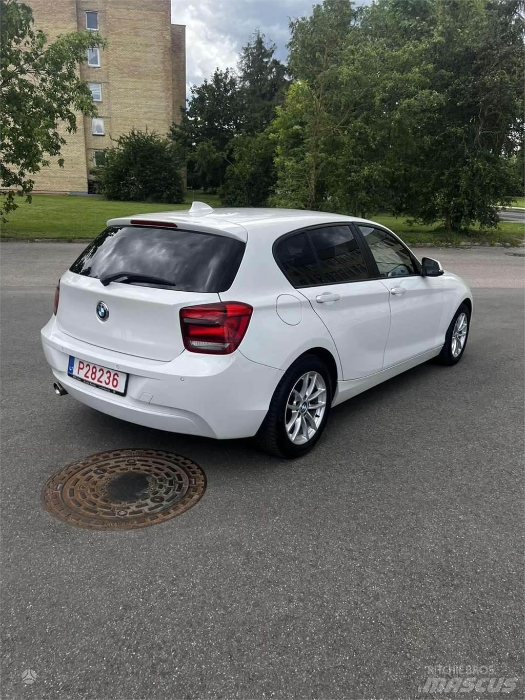 BMW  Automobili