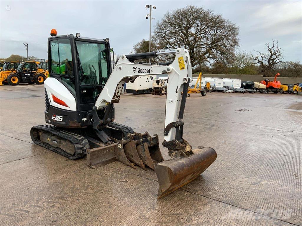 Bobcat E26 Mini bageri <7t