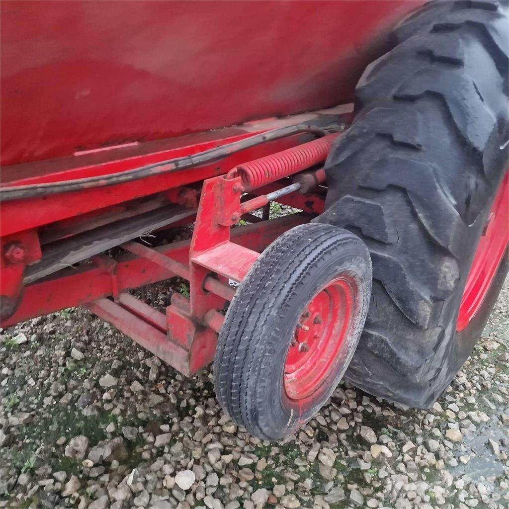 Bredal B50 Rasipači mineralnog  gnojiva