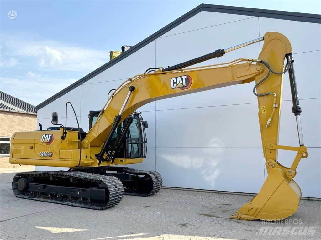 CAT 320D3 Bageri gusjeničari