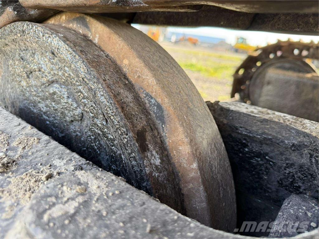 CAT 323 D Bageri gusjeničari