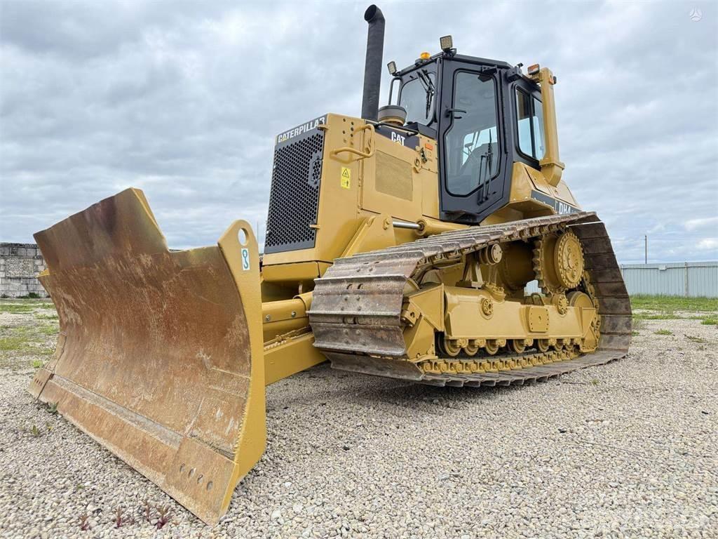 CAT D4H LGP Buldožeri gusjeničari