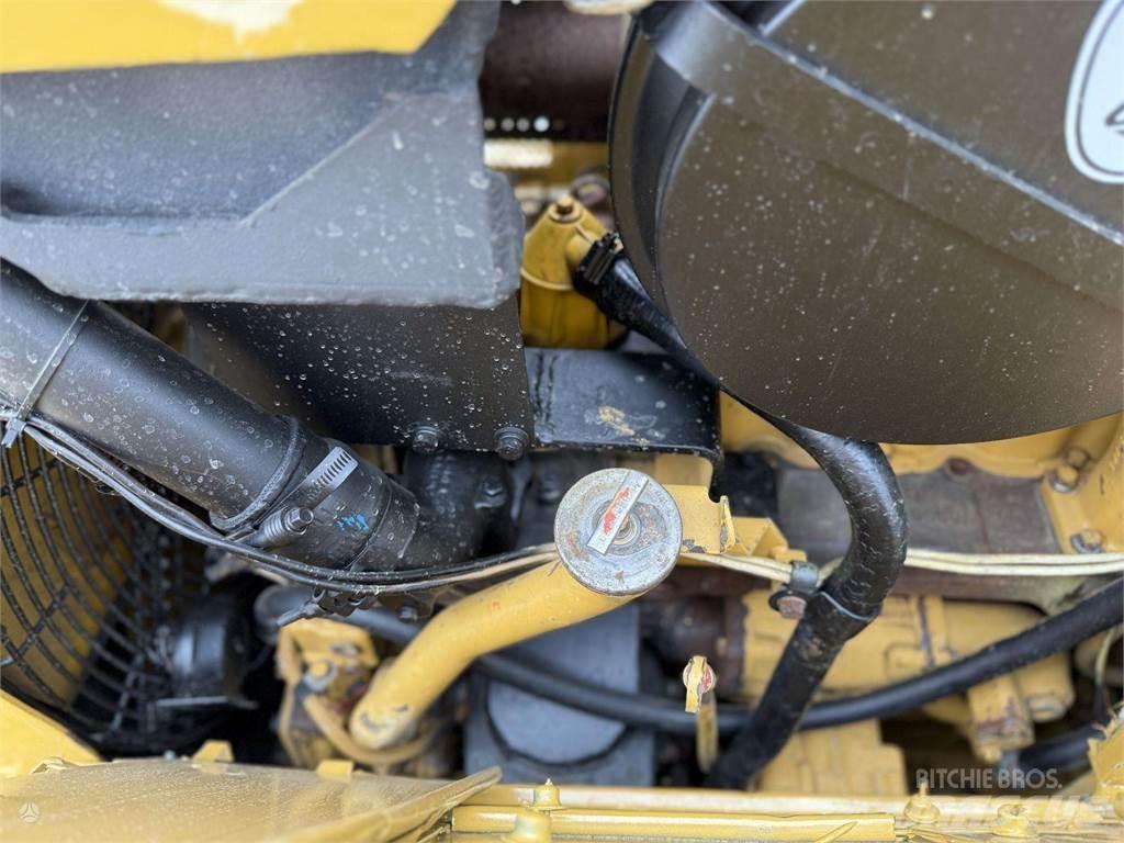 CAT D5H LGP Buldožeri gusjeničari