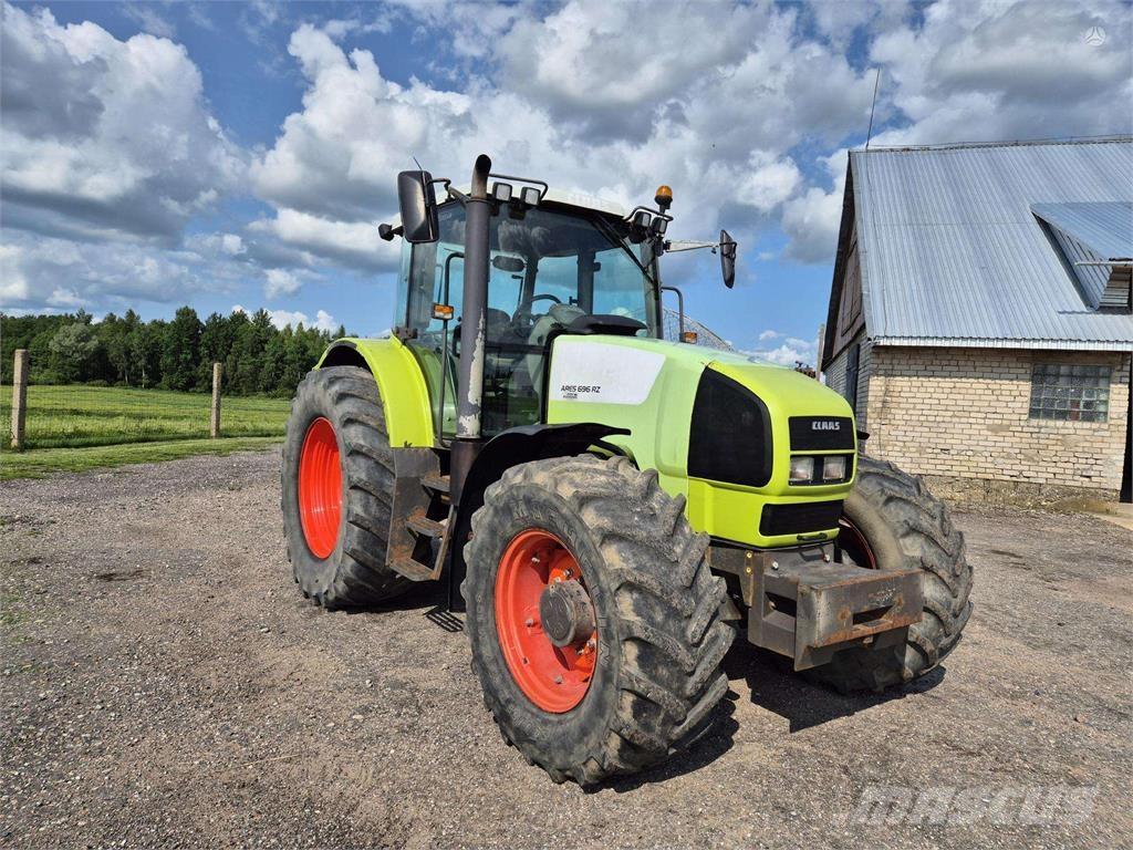 CLAAS ARES 696 RZ Traktori