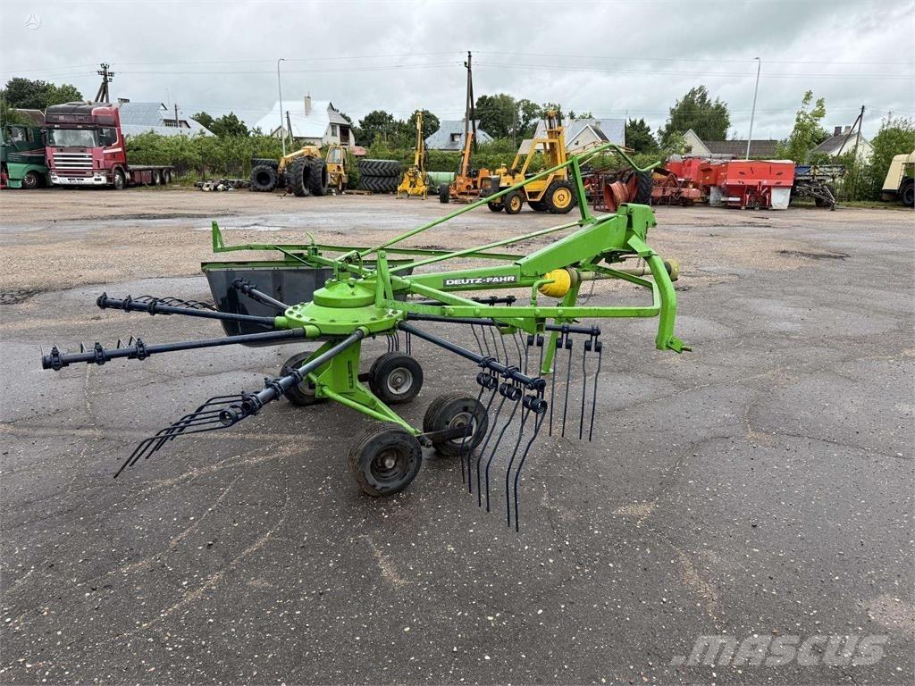 Deutz-Fahr 300 Mikser hranilice