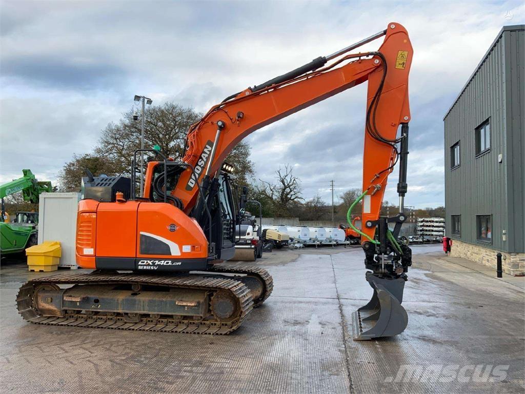 Doosan DX140 LCR Bageri gusjeničari