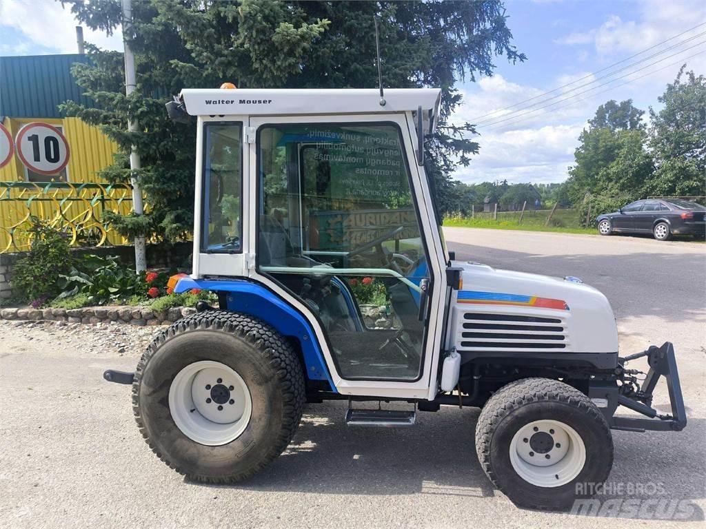 Iseki 325 Traktori
