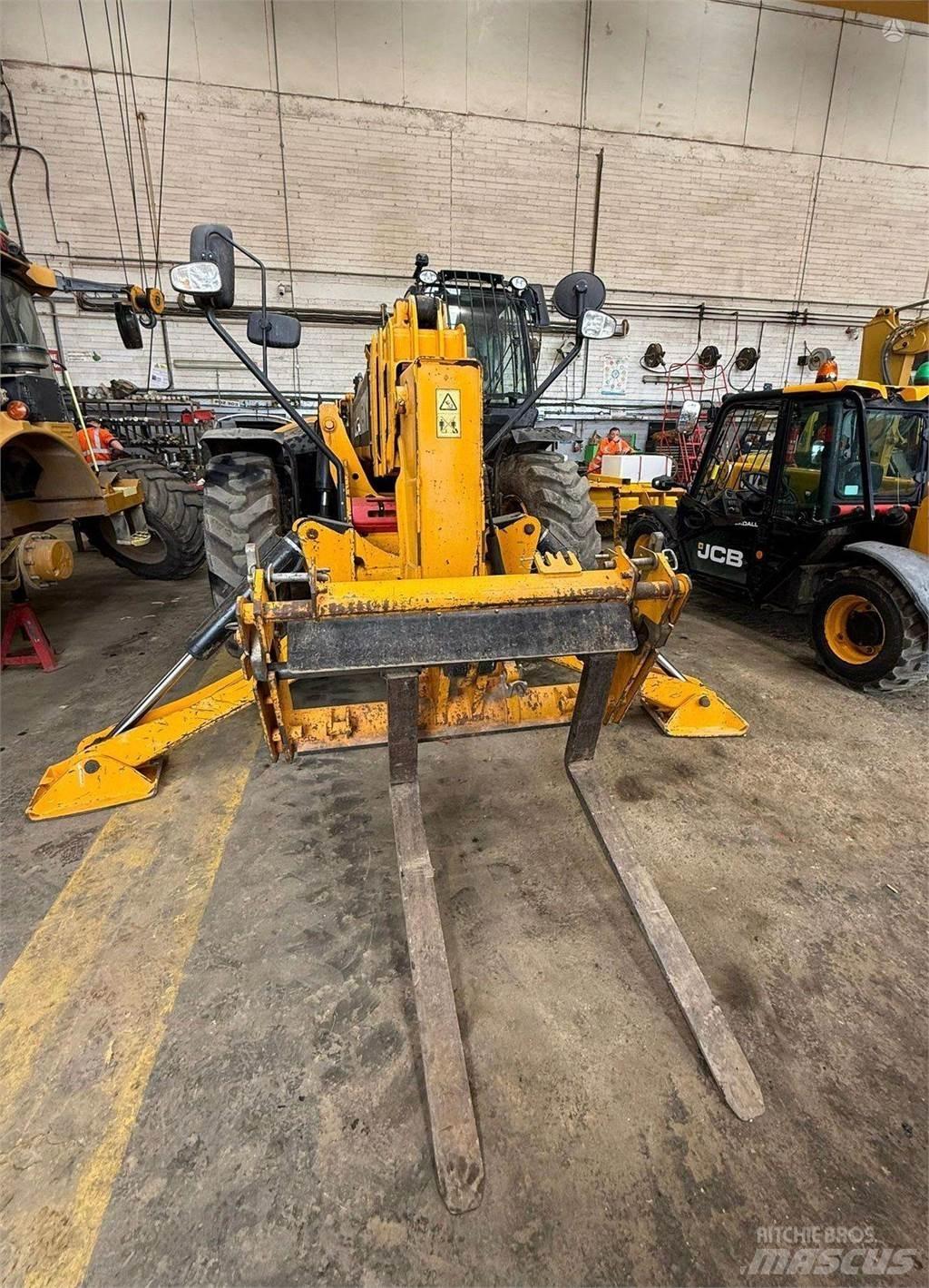 JCB 540-170 Teleskopski viličari