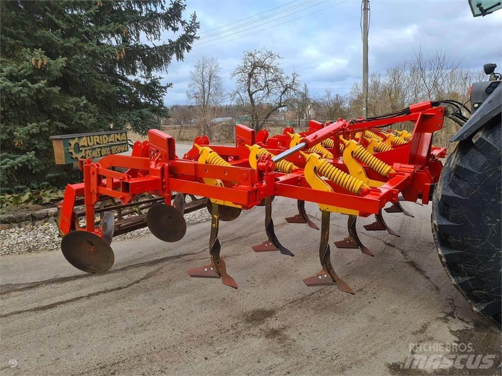  -Kita- kita Ostali poljoprivredni strojevi