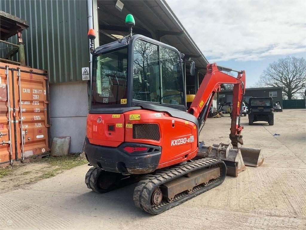 Kubota KX030-4 Mini bageri <7t