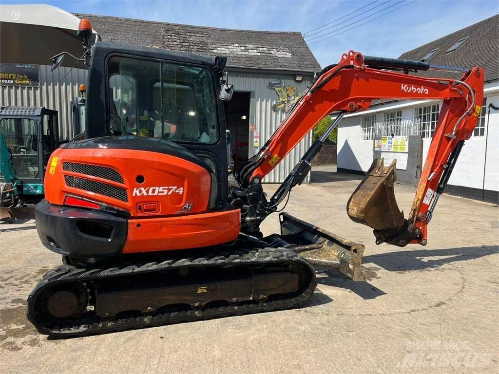 Kubota KX057-4 Bageri gusjeničari