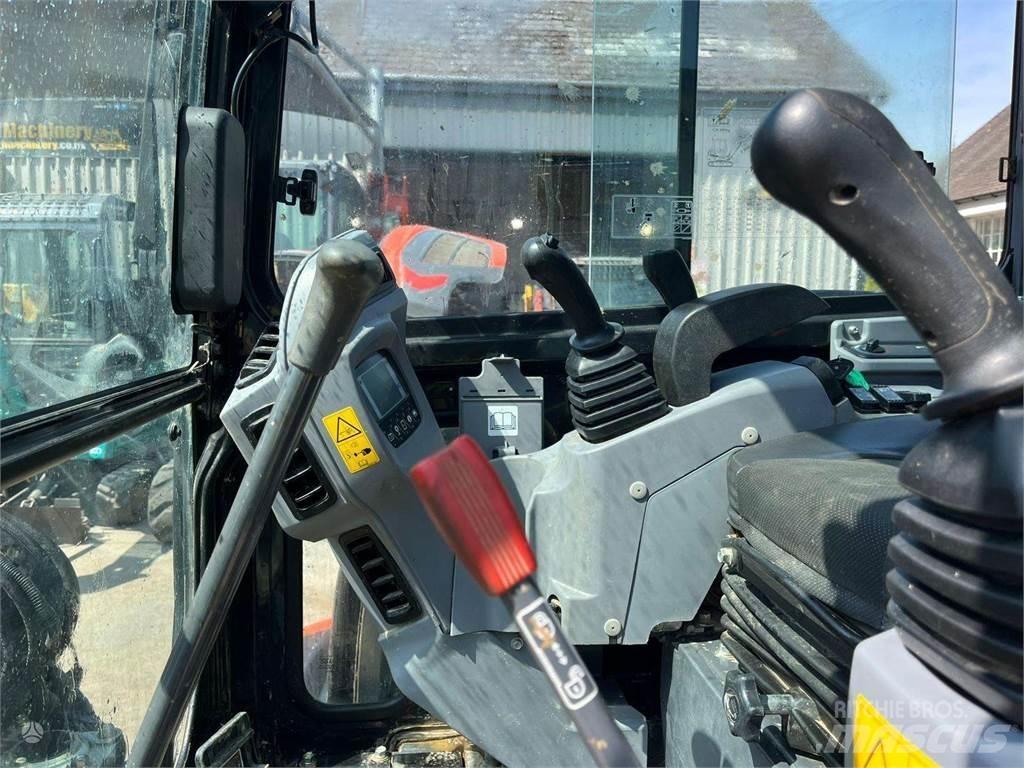 Kubota KX057-4 Bageri gusjeničari
