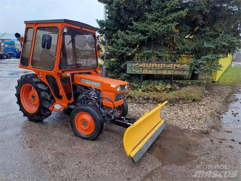 Kubota L245dt Traktori