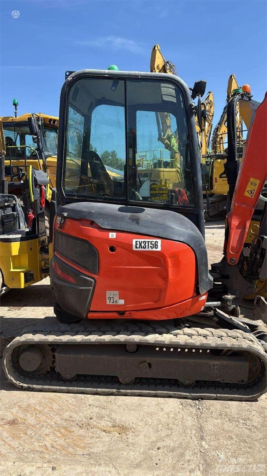 Kubota U27-4 Mini bageri <7t