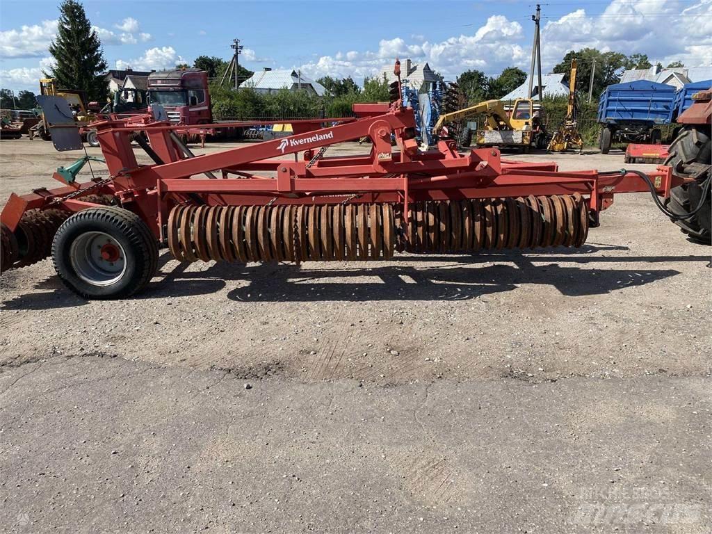 Kverneland 920 Ostali poljoprivredni strojevi