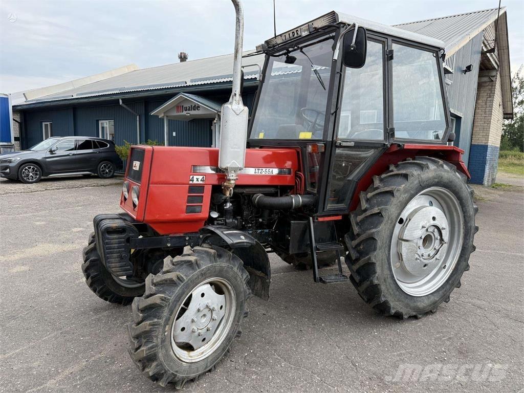  LTZ 55A Traktori