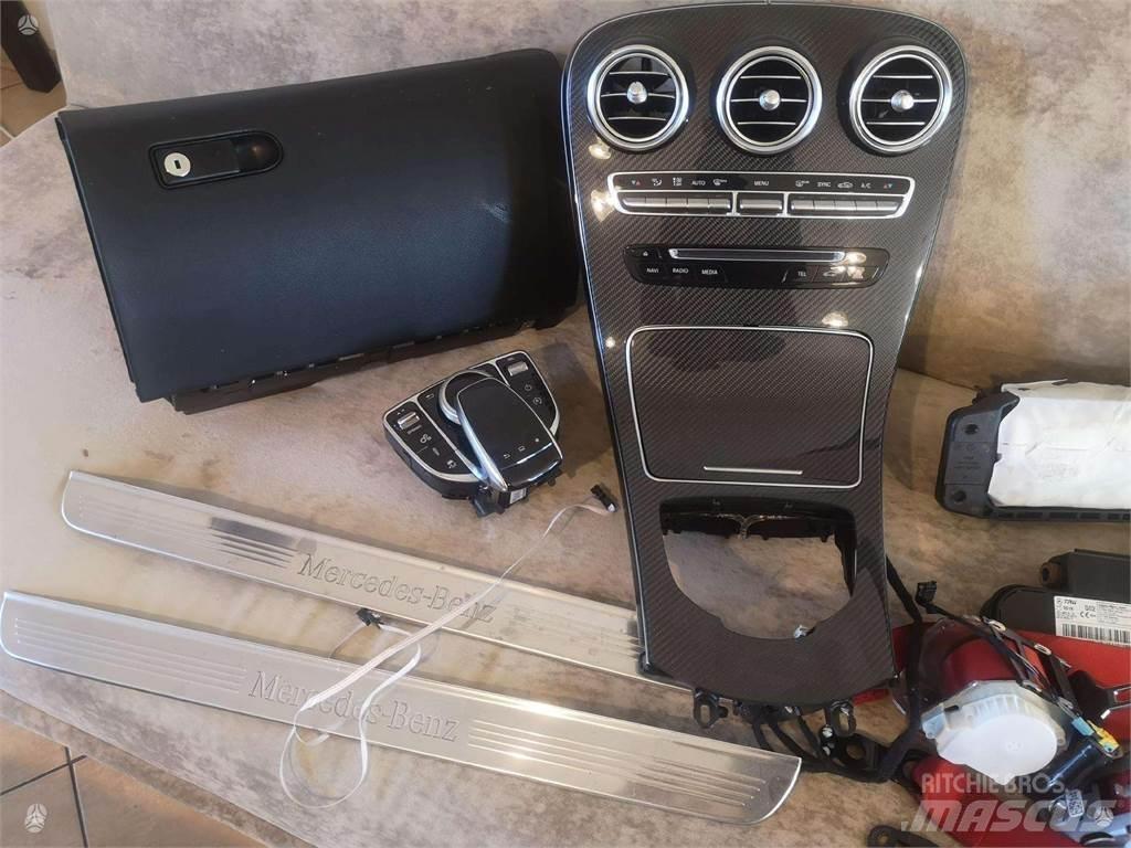 Mercedes-Benz  Ostalo