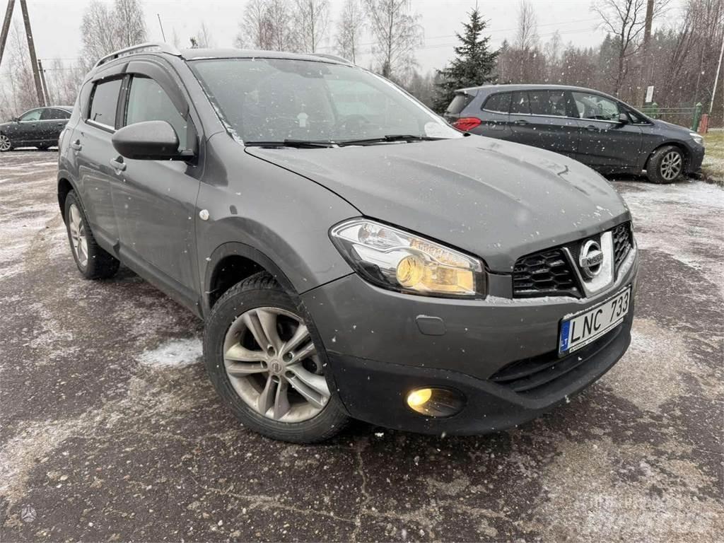 Nissan  Automobili
