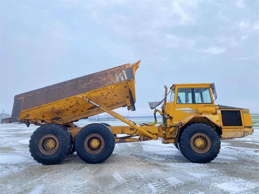 Volvo A25C , Nr. 5 Zglobni demperi