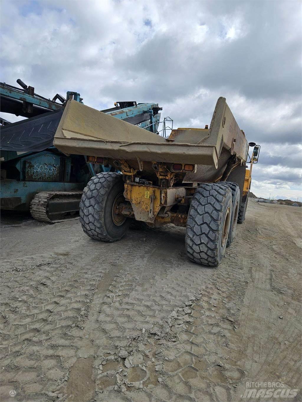 Volvo A25D Zglobni demperi