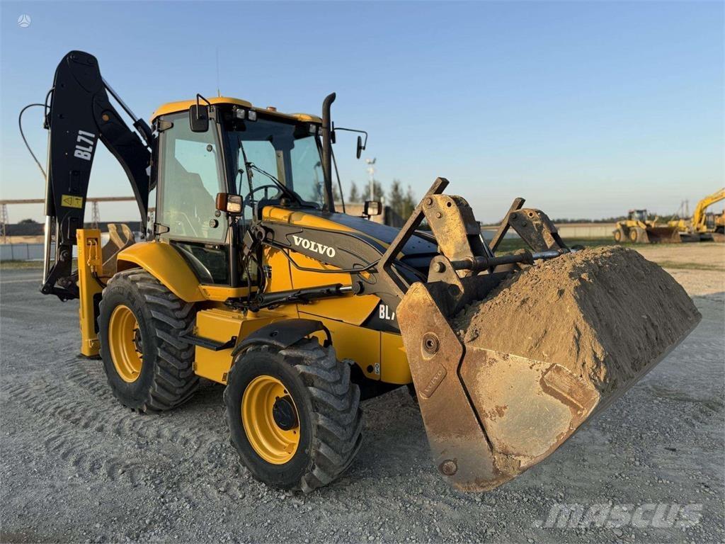 Volvo BL 71 Utovarni rovokopači