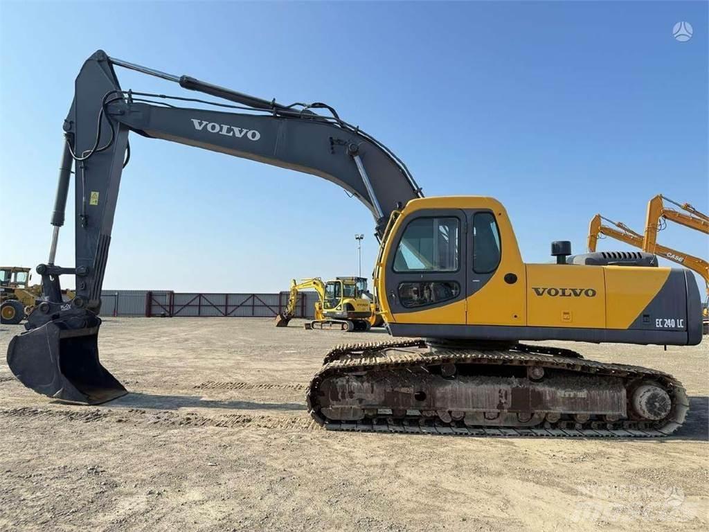 Volvo EC 240 LC Bageri gusjeničari