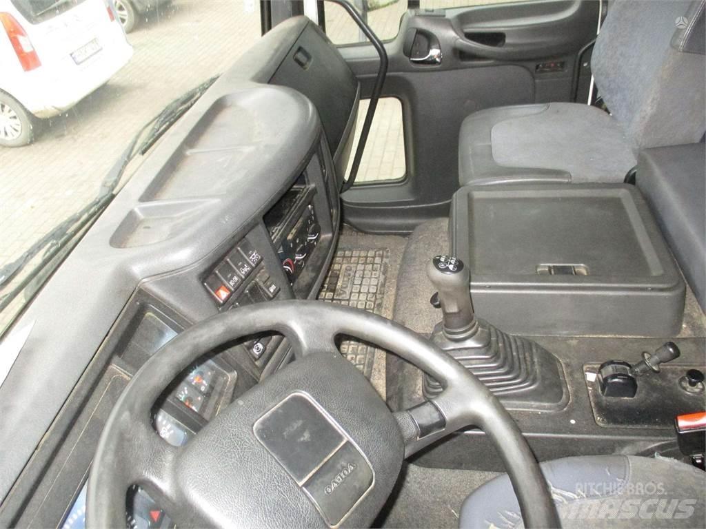 Volvo FL6 Kamioni sa ceradom