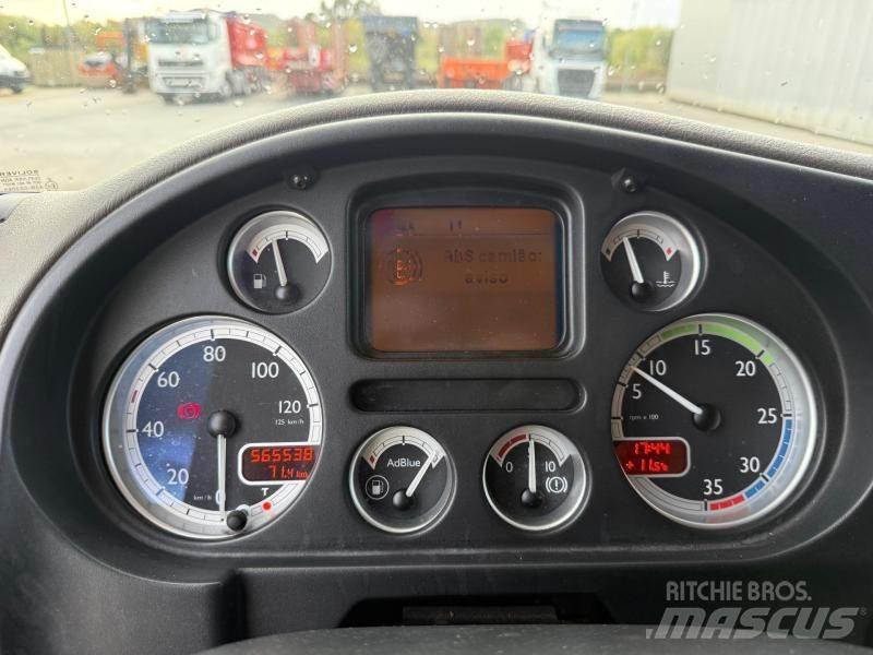 DAF LF 220 Kamioni sa ceradom
