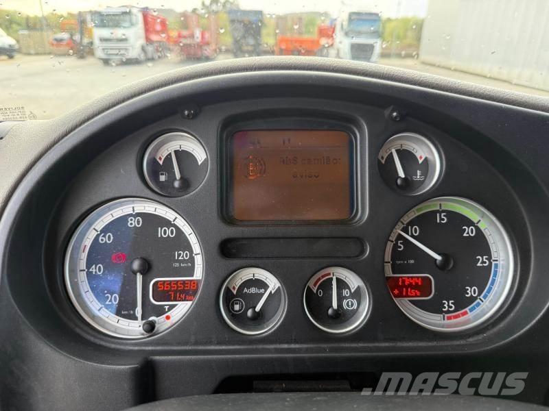 DAF LF45 220 Kamioni sa ceradom