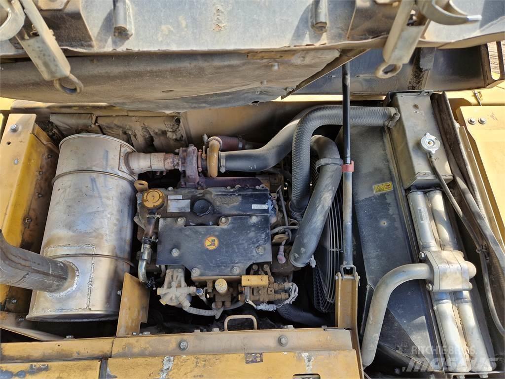CAT 319DL Bageri gusjeničari