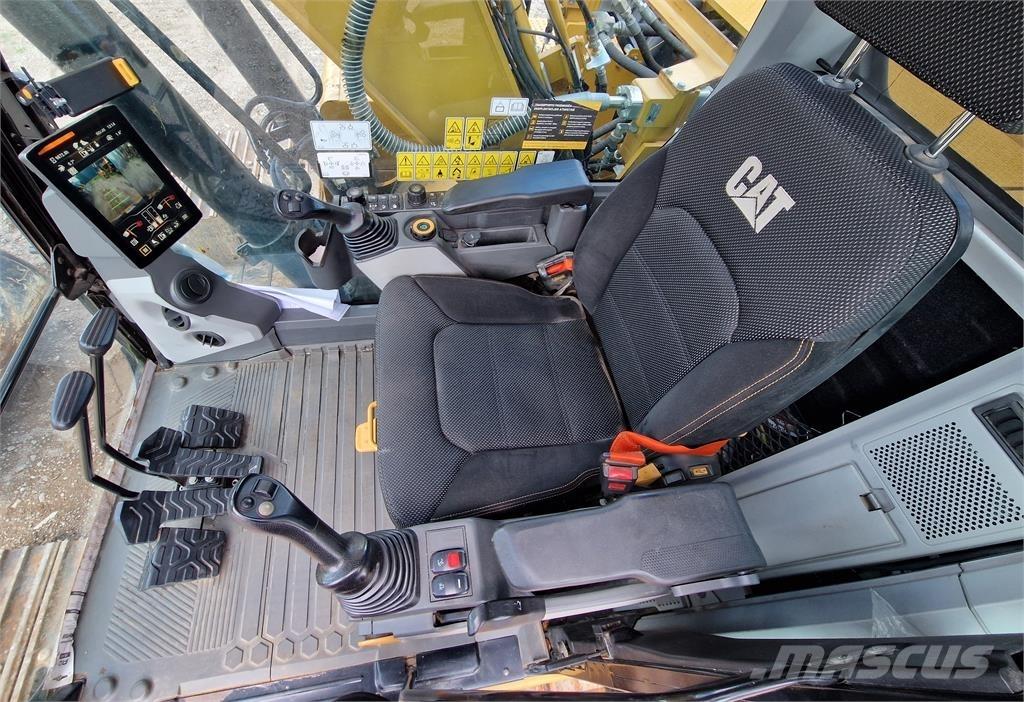 CAT 320 Bageri gusjeničari