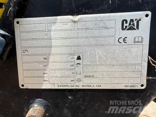 CAT 320-07 Bageri gusjeničari